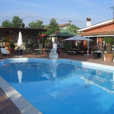 Chalet L Oasi Di Ambra 8 Posti Letto Con Uso Piscina アルデーア エクステリア 写真