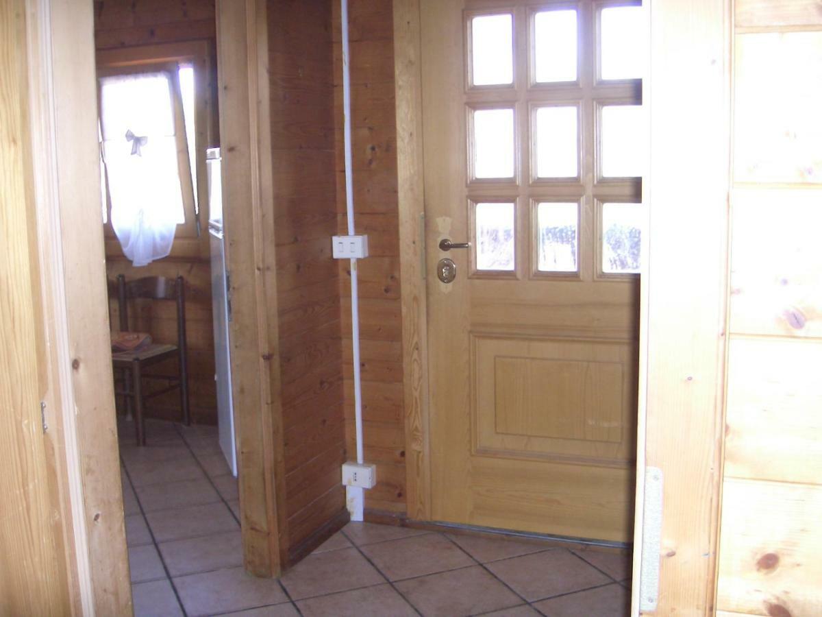 Chalet L Oasi Di Ambra 8 Posti Letto Con Uso Piscina アルデーア エクステリア 写真