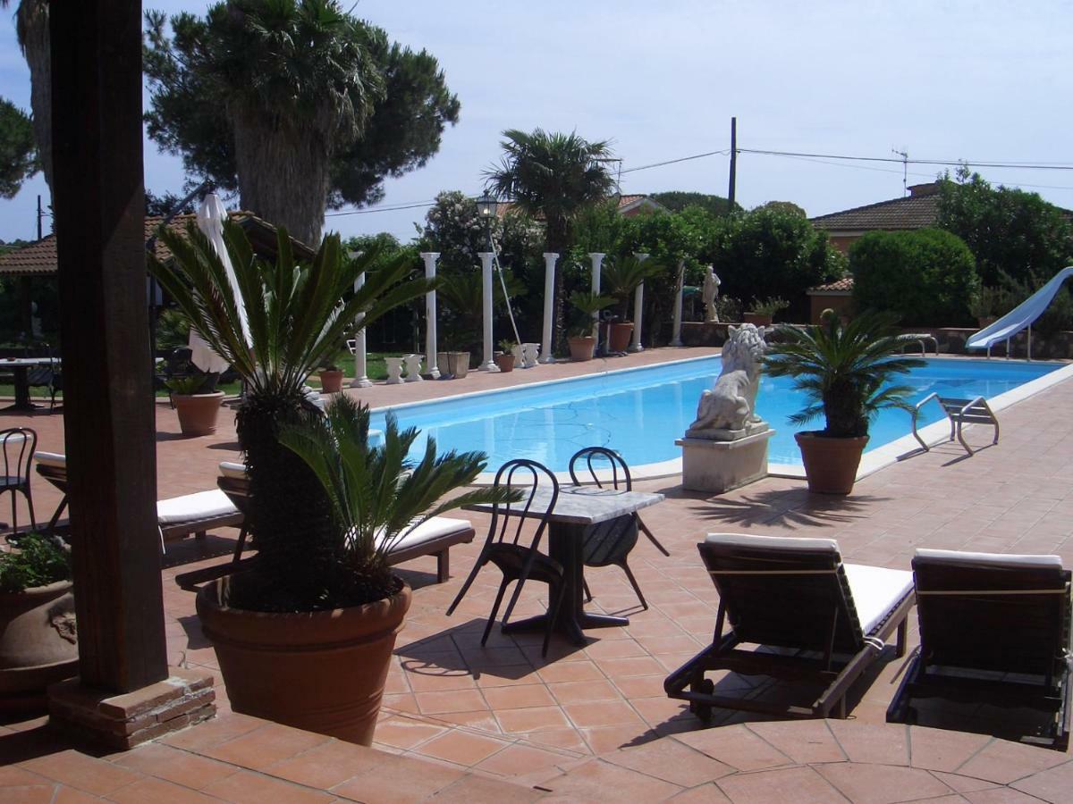 Chalet L Oasi Di Ambra 8 Posti Letto Con Uso Piscina アルデーア エクステリア 写真